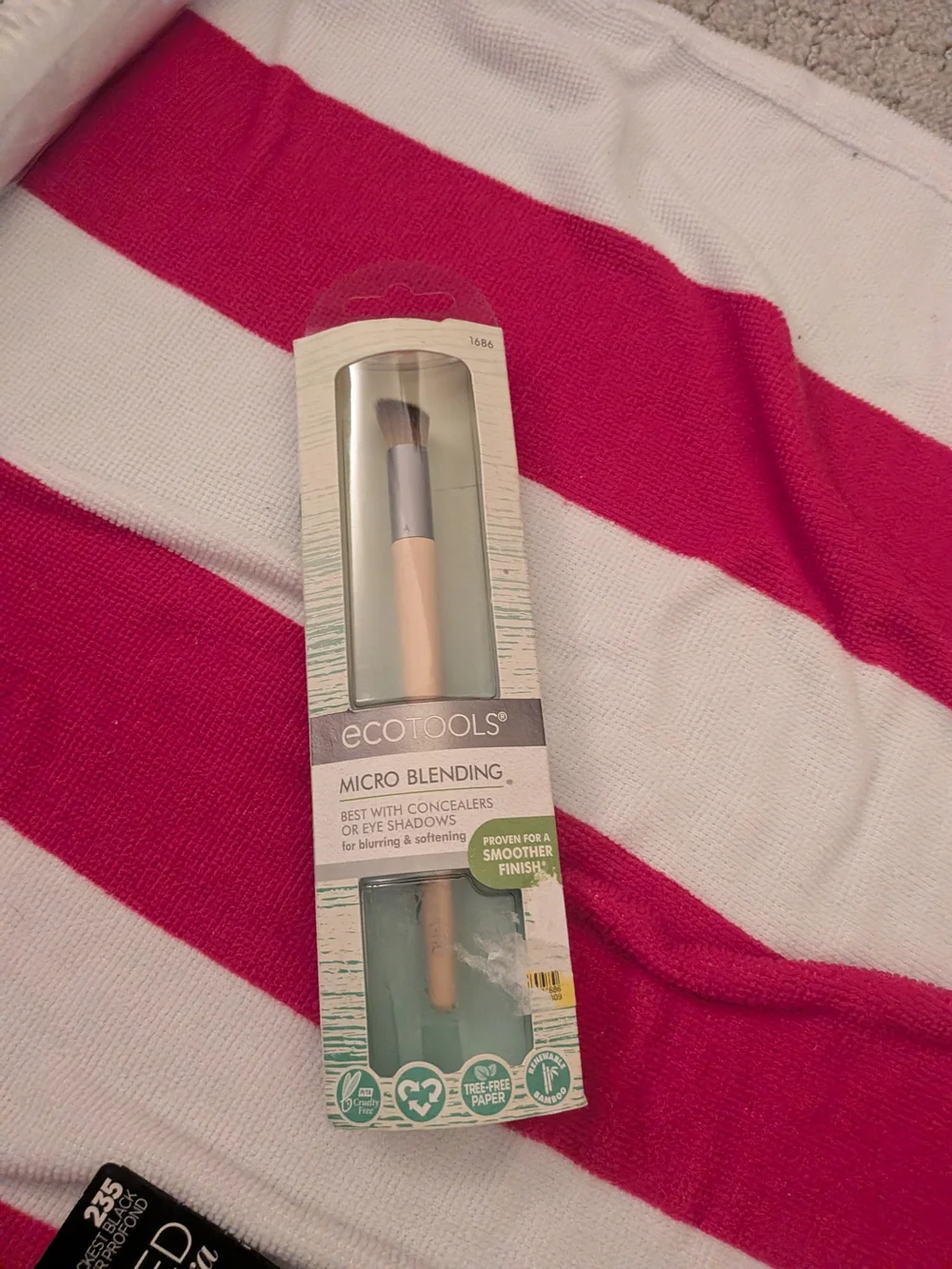 ecotools Micro Blending Brush with Mint and Beige Handle Ecotool Matching Bag
